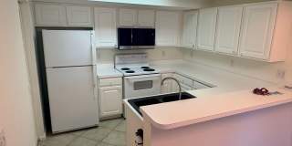*NOW AVAILABLE* 3/2 Condo in Fort Myers Gallery 4