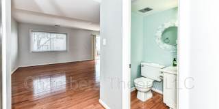 8088 Edinburgh Dr Gallery 13