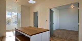 1BR, 1BA with Huge Garage Gallery 10