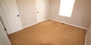 3 Bedroom - Dublin Gallery 38