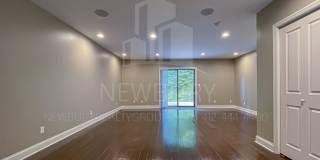 113-155 Banksville Place Gallery 15