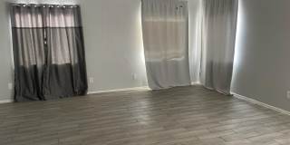 7355 N BLACK CANYON Highway Gallery 12