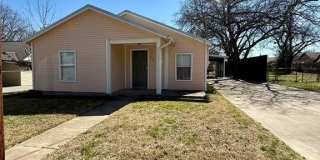 408 E Akard Street Gallery 1