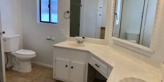 Spacious 2 Bedroom 2 Bath Home near River! Gallery 22