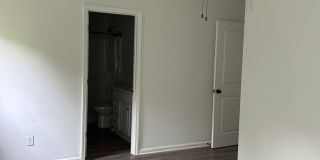 4534 Beacon Hill Drive Gallery 8