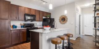 The Retreat Gallery 9