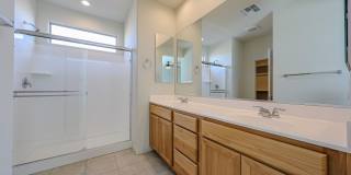Never lived in 4 bedroom home in Asante Community Gallery 29
