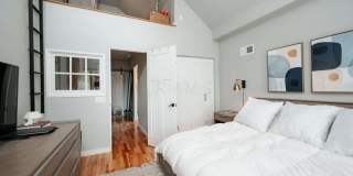 1151 Summit Street Gallery 15