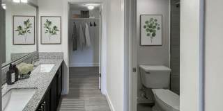 Mizner Park Apartments Gallery 19