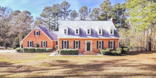 809 Houndslake Drive 809 Houndslake Drive Gallery 1