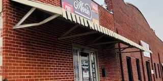 114 W Woodard Gallery 2