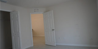 4351 Country Club Boulevard Gallery 7
