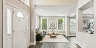 20214 E Lake Cir Gallery 18