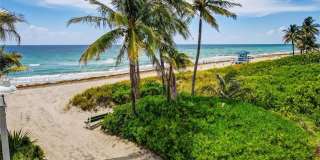 309 Oak St Gallery 76