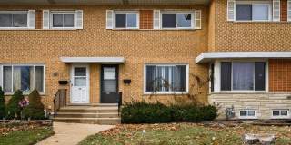 68 N ALBERT Street Gallery 1