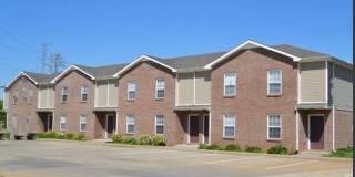 2 Bedroom 1.5 Bathroom Townhome!!! Gallery 1