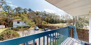 Updated 2 Bedroom / 1 Bathroom Apartment Gallery 17