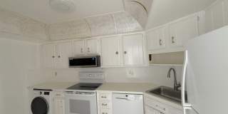 2000 Presidential Way Gallery 14