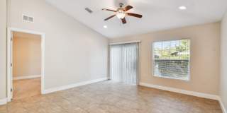 2321 W Beach St- Available 6/5/26 Gallery 17