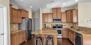 Large fenced yard corner lot - 4 Bedroom home in Moss Grove Plantation Gallery 10