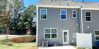 Beautiful new townhome available in Travelers Rest Gallery 15