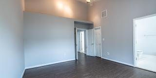 24635 KINGS CANYON Square Gallery 28