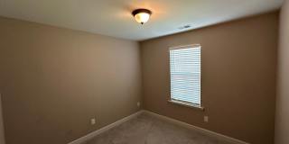 AVAILABLE NOW IN SOUTHAVEN! Spacious 4BR Home with Bonus Room & Fenced Yard Gallery 24