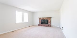 Adorable ranch home with huge fenced yard mid June! Gallery 4