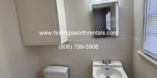Large 3 bedroom 1.5 bath w/ 2 living areas, bonus room and Laundry room Gallery 9