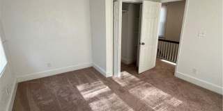 136 Glendale Avenue Gallery 30