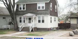 3 Bedroom Single Family Home w/ Hardwood Floors Gallery 1