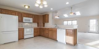 68 GRACE Avenue Gallery 1