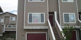 Tri Level Townhome in N. Reno beautiful mountain views! Gallery 1