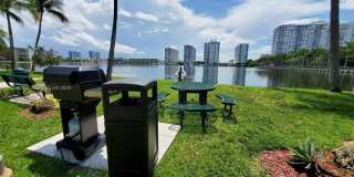 18151 NE 31st Ct Gallery 6