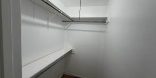 Fab 4 bed 2 bath 2 garage Gallery 10