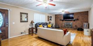 465-A Dobbs Road Gallery 7