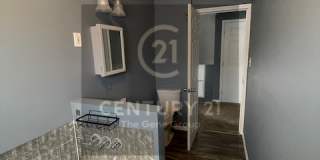 2114 Wayne Ave. Gallery 37