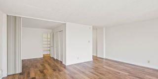 Hopkins House Gallery 15