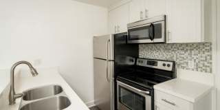 Madison Grove Gallery 3