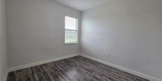 Gorgeous 4-Bedroom, 3-Bathroom Home in Providence Gallery 32