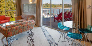 Boathouse Gallery 11