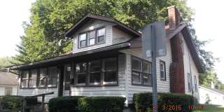 Available August!  4/5BR, 2BA Campus and Bryan Park! Gallery 1