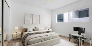 1333 N Martel Avenue Gallery 17