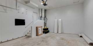 132 41st Street Gallery 18