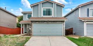 Spacious Single-Family Home with Vaulted Ceilings, Fenced Yard & 2-Car Garage Gallery 1