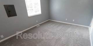 3826 Ireland Dr Gallery 29