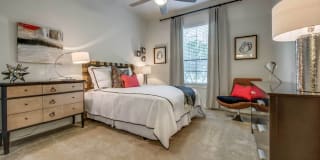 The Grove at Wilcrest Gallery 41