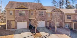 3 Bedroom Townhome in Stonecrest! Gallery 1