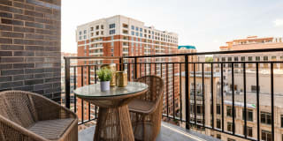 4040 Wilson Gallery 34