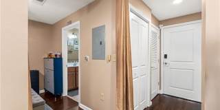 3040 Peachtree Road NW Gallery 12